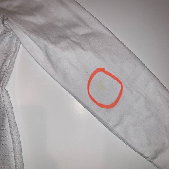 Guess Jean Jacket - Picture 6 of 6